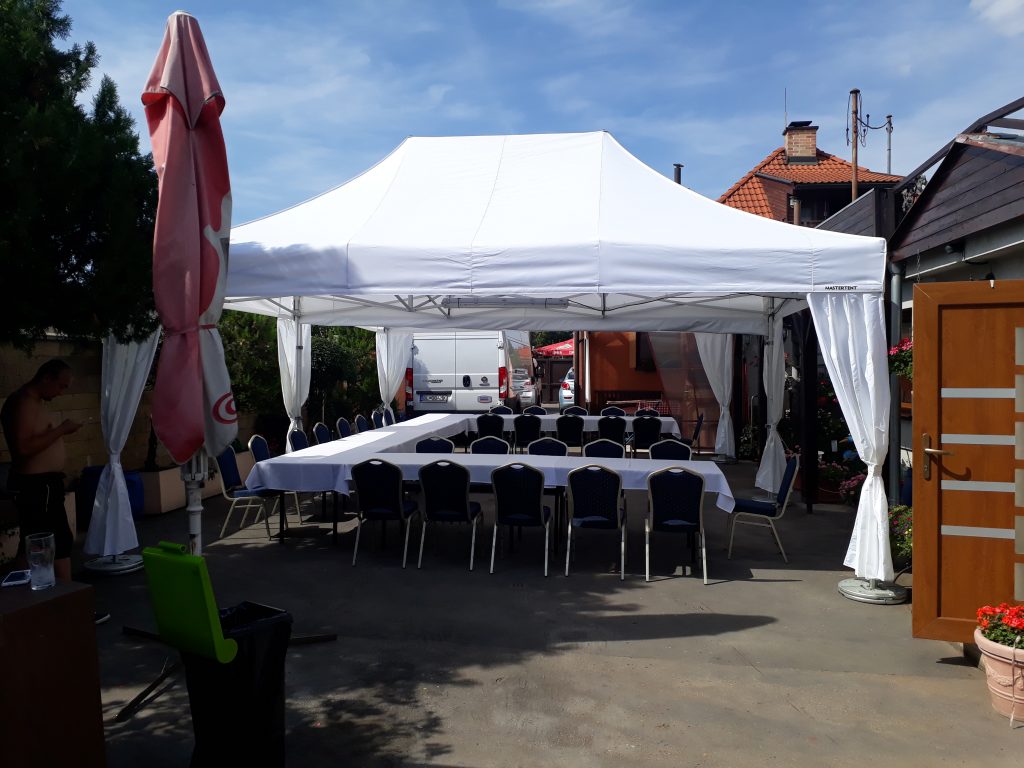 stan na oslavu